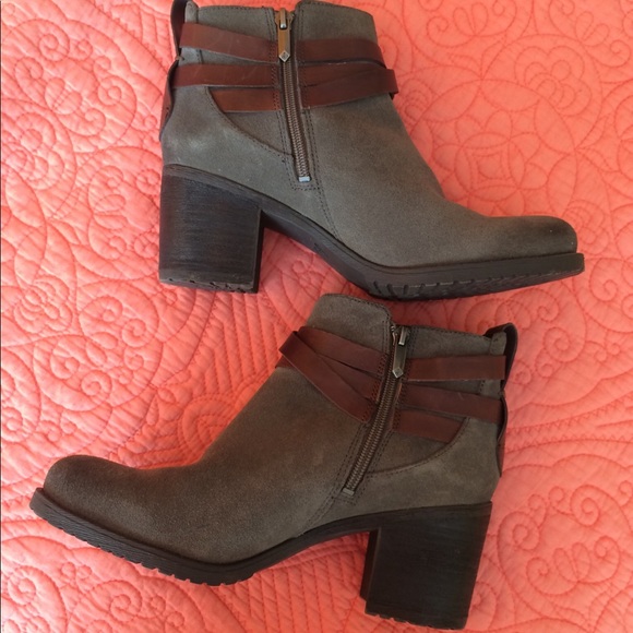 🆕 Sam Edelman Grey Suede Boots Size 8 1/2 - Picture 2 of 6